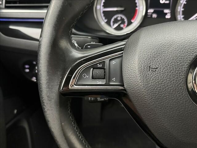 Škoda Superb (2016) - fotka 12 z 33