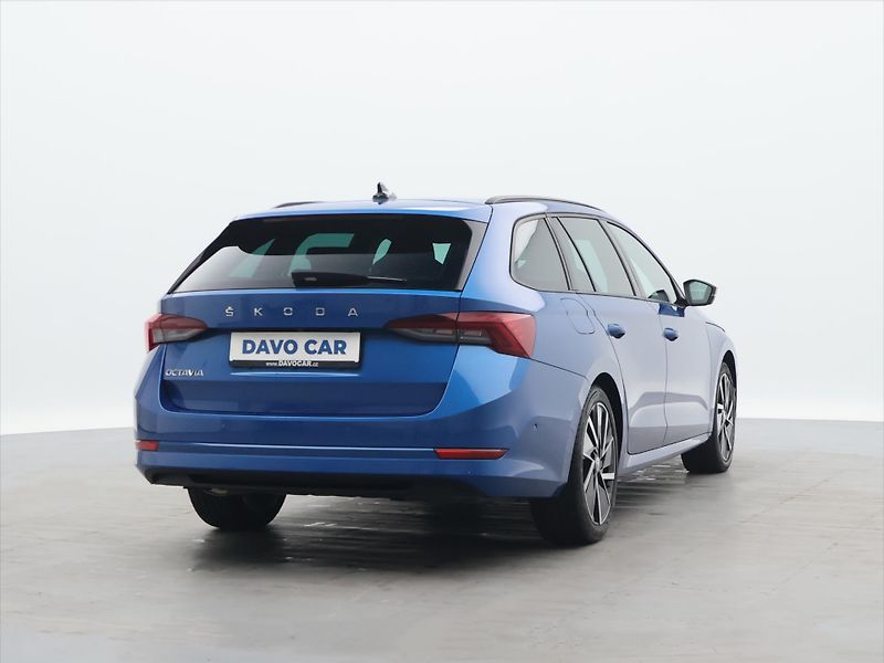 Škoda Octavia 2,0 TDI 110kW DSG Style Sport - fotka 7 z 34