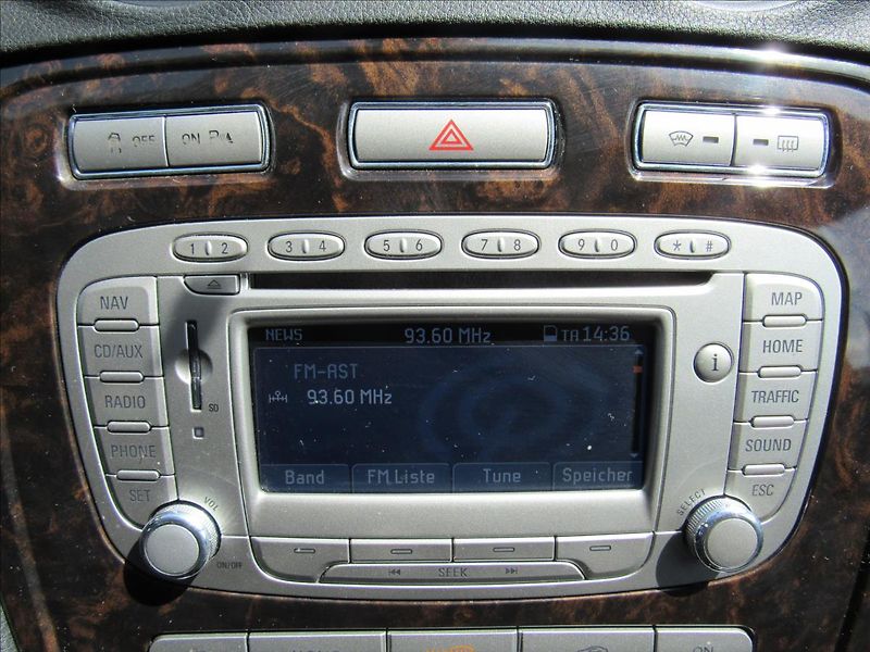 Ford Mondeo 2,0 Flexifuel Ethanol/Benzín 1 - fotka 16 z 31