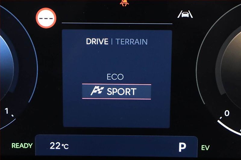 Hyundai Tucson (2024) N-Line 1.6 T-GDI HEV - fotka 14 z 19