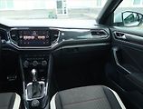 Volkswagen T-Roc (2018) Style 2.0 TSI 4Motion, 4X4 - náhled 8