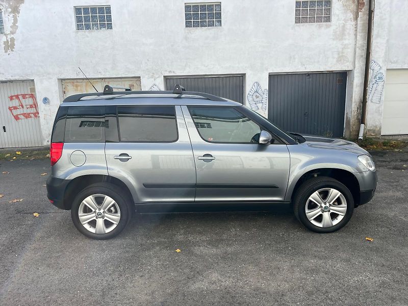 Škoda Yeti 1,2 TSI Ambition/servis.k/pneu - fotka 6 z 19