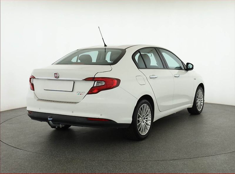 Fiat Tipo (2016) 1.4 16V, Serv.kniha - fotka 5 z 17
