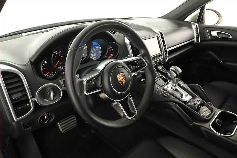 Porsche Cayenne (2015) S Diesel - fotka 17 z 20