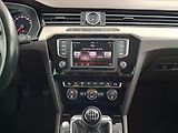 Volkswagen Passat (2016) 1.6 TDI, Kůže, Navi, Tempomat - náhled 12