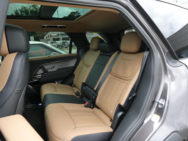 Land Rover Range Rover Sport (2026) Dynamic HSE D300 - fotka 14 z 39