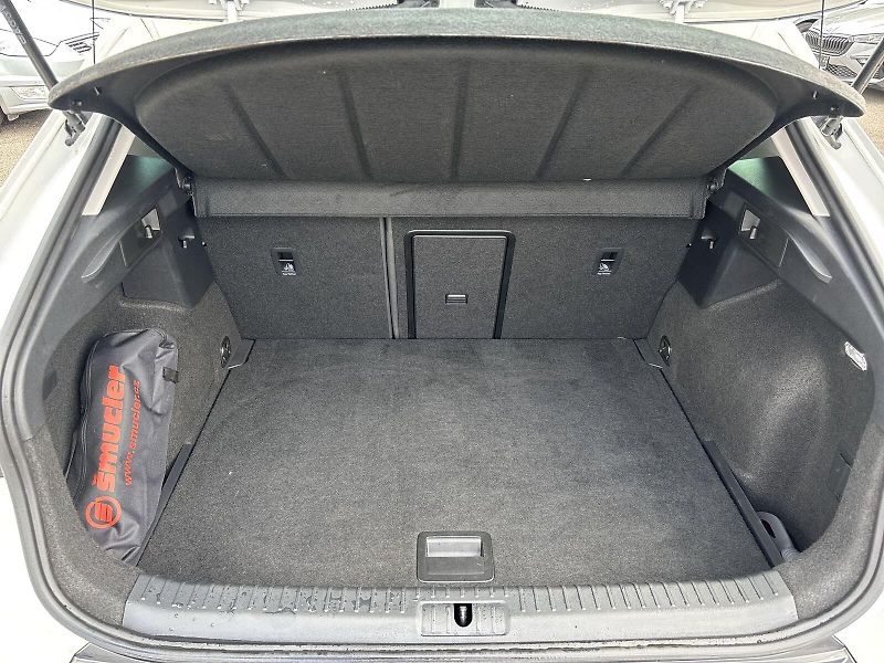 Cupra Formentor (2024) 1.5 TSI DSG - fotka 28 z 29