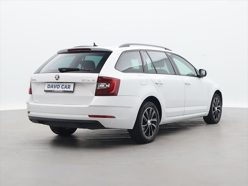 Škoda Octavia 1,6 TDI Ambition LED Navi - fotka 7 z 30