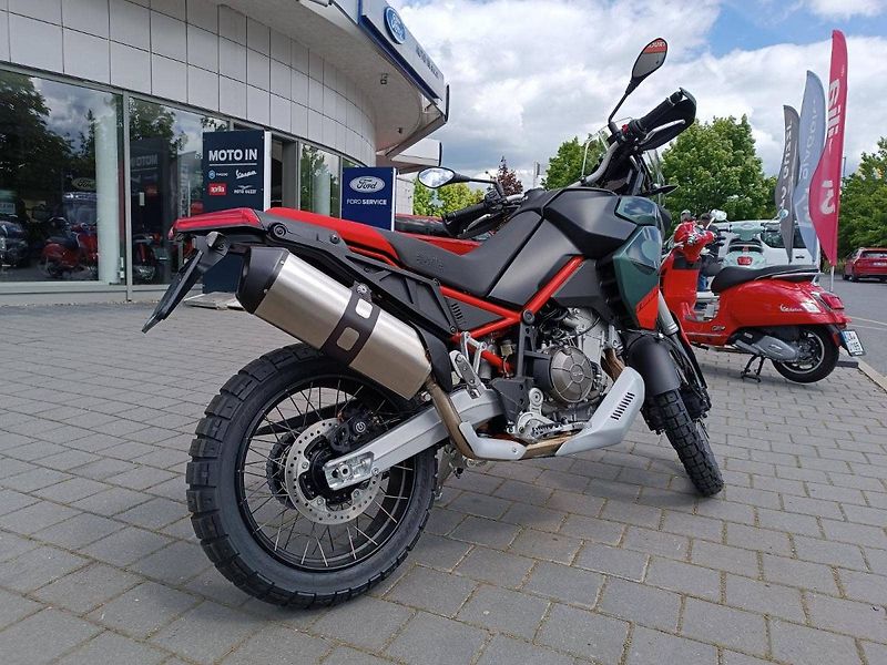 Aprilia Tuareg 660 (2026) Tornado Green 2025 E5+(sleva 1 - fotka 3 z 9