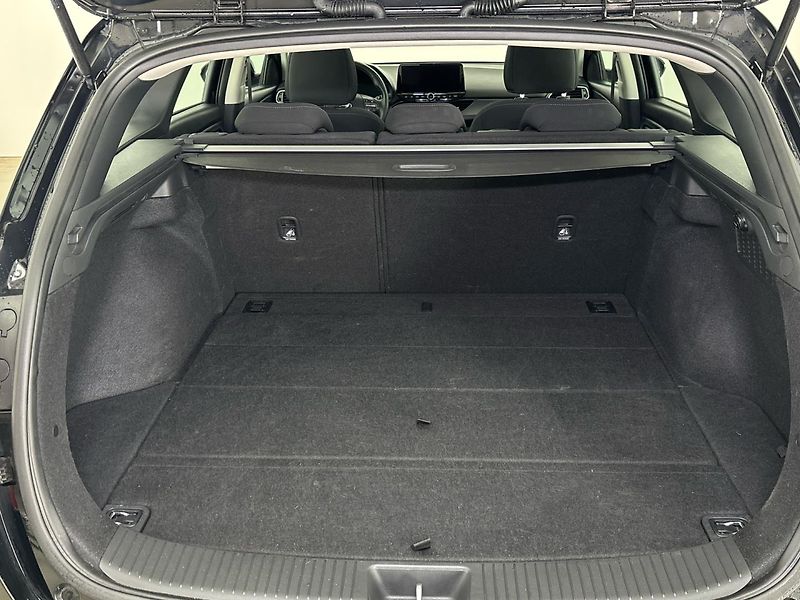 Hyundai i30 Smart DCT - fotka 10 z 27
