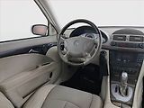 Mercedes-Benz Třídy E (2002) E 320 , Automat, po STK, Tažné - náhled 7