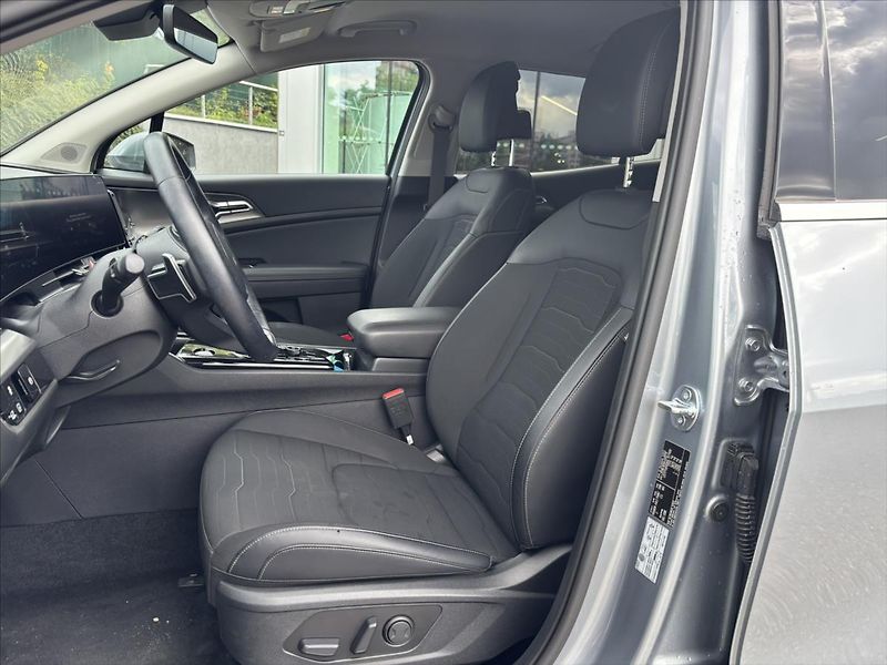 Kia Sportage 1,6 TGDi HEV AT TOP ADAPTIV - fotka 10 z 49