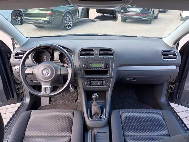 Volkswagen Golf 1,4 16V,59KW,TREND,KLIMA,VÝHŘE - fotka 15 z 50