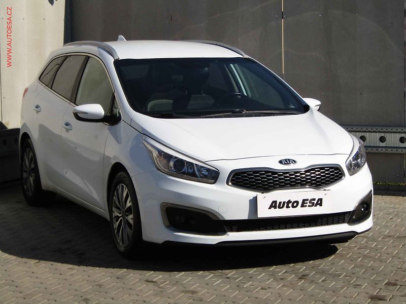 Kia Ceed (2017) 1.6i, 1.maj,ČR, Klima - fotografie inzerátu