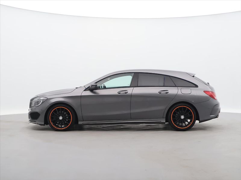 Mercedes-Benz CLA 2,1 220d Aut. 130kW AMG Line - fotka 4 z 26