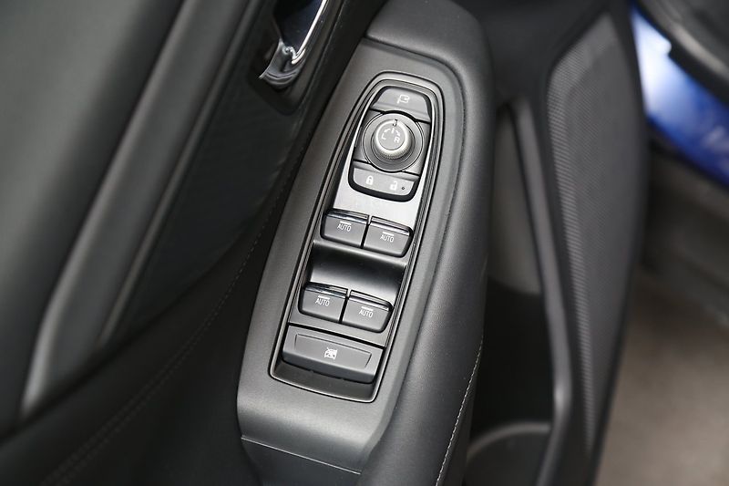 Subaru Outback 2.5i 4WD Comfort - fotka 13 z 22