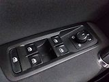 Volkswagen Touran (2018) Comfortline 2.0 TDI, Automat - náhled 17