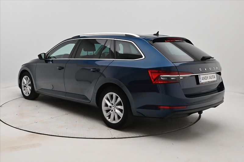Škoda Superb 2,0 TDI 110kW DSG Style Záruka - fotka 7 z 32