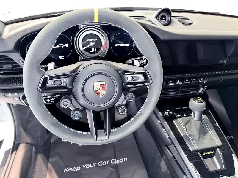 Porsche 911 (2025) Okruhová GT3 RS - fotka 8 z 13