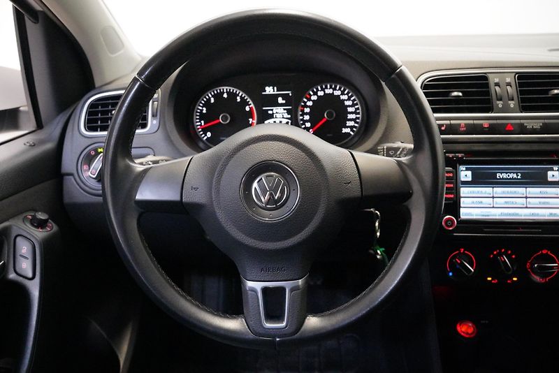 Volkswagen Polo - fotka 16 z 25