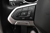 Volkswagen Passat 2,0 TDI 110 kW DSG Business Zá - náhled 24