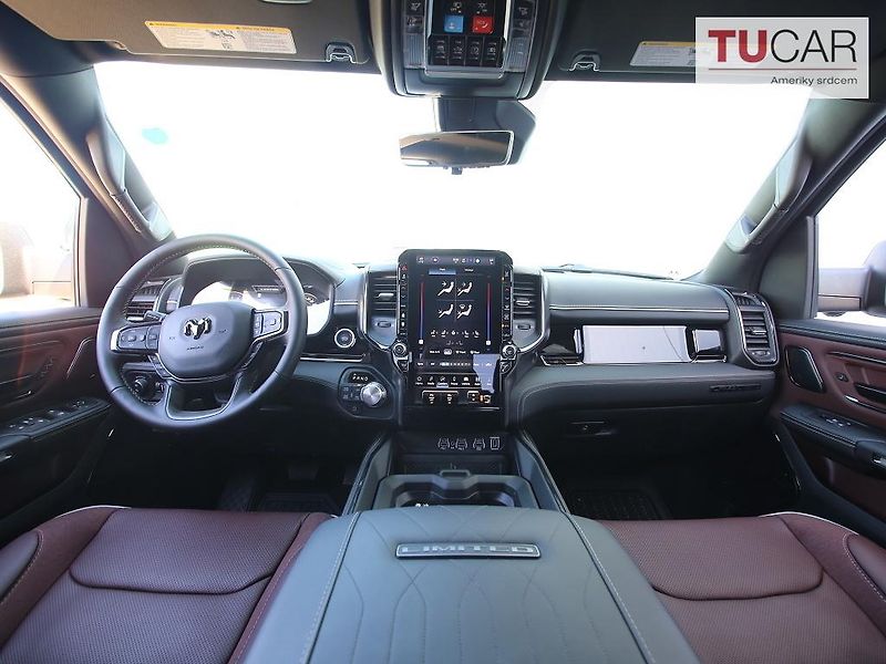 Dodge RAM (2021) 1500 Limited 5.7 V8 2026 RED - fotka 17 z 45