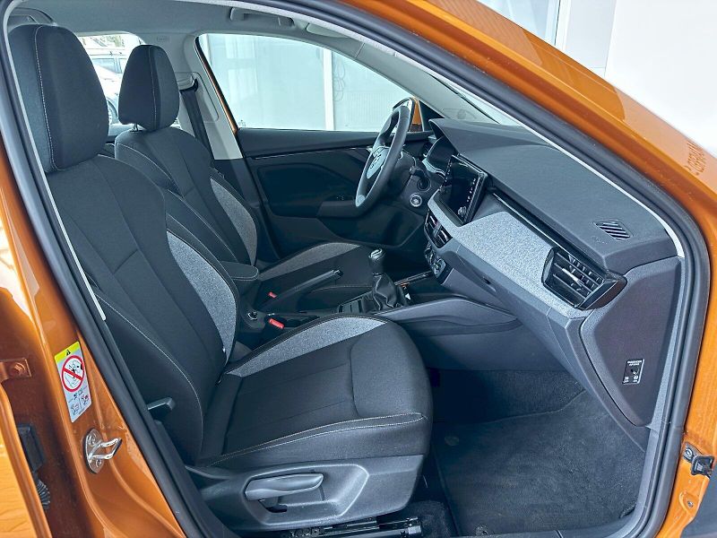 Škoda Kamiq (2024) Selection 1.0 TSI/ 85 kW M6 - fotka 23 z 26