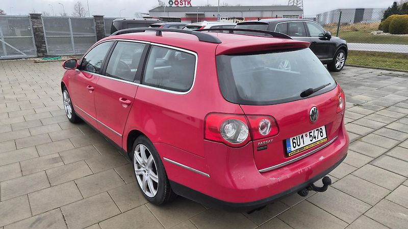 Volkswagen Passat Variant 1.8 TSi combi  - fotka 6 z 16