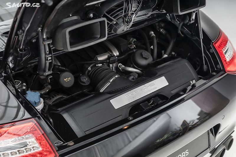 Porsche 911 997.2 Carrera 4S*servis Porsch - fotka 33 z 48