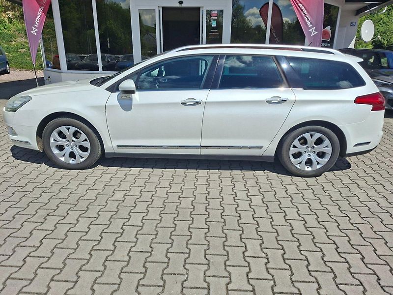 Citroën C5 (2011) TOURER 2.0HDi 120kW AUT - fotka 5 z 49