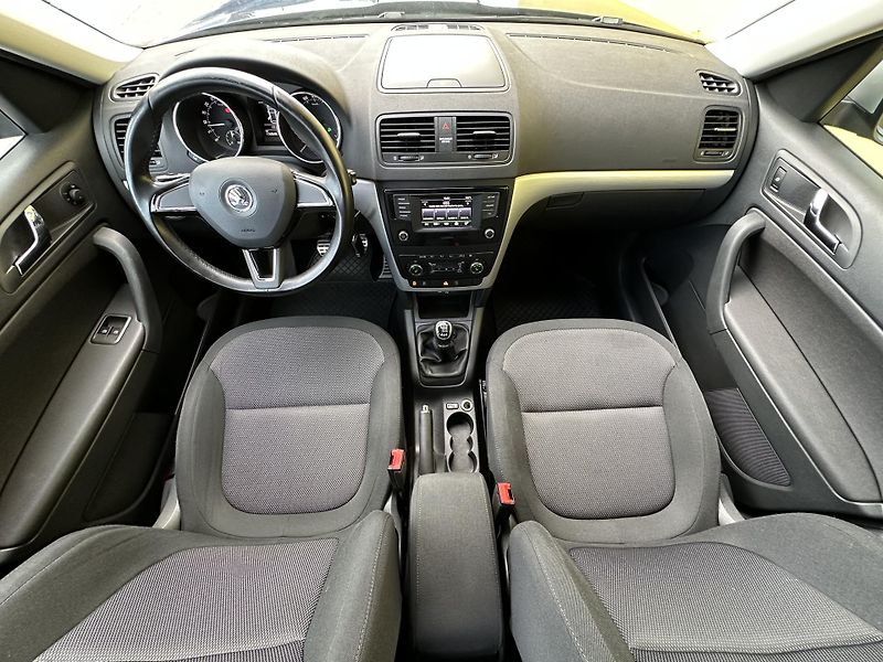 Škoda Yeti (2015) 4x4 2.0TDI/81kW *ČR* 1.Maj.*TZ - fotka 9 z 36