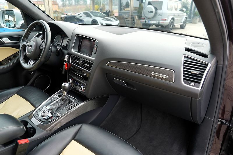 Audi SQ5 3.0 TDI Quattro/kůže/DSG/B&O - fotka 27 z 45