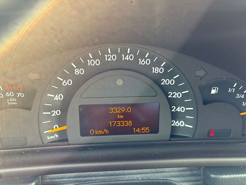 Mercedes-Benz Třídy C 1.7, 105kW, Kompressor - fotka 9 z 23