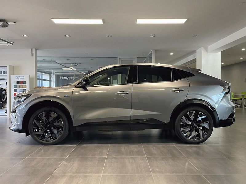 Renault Rafale (2025) esprit Alpine E-Tech full hybr - fotka 2 z 19