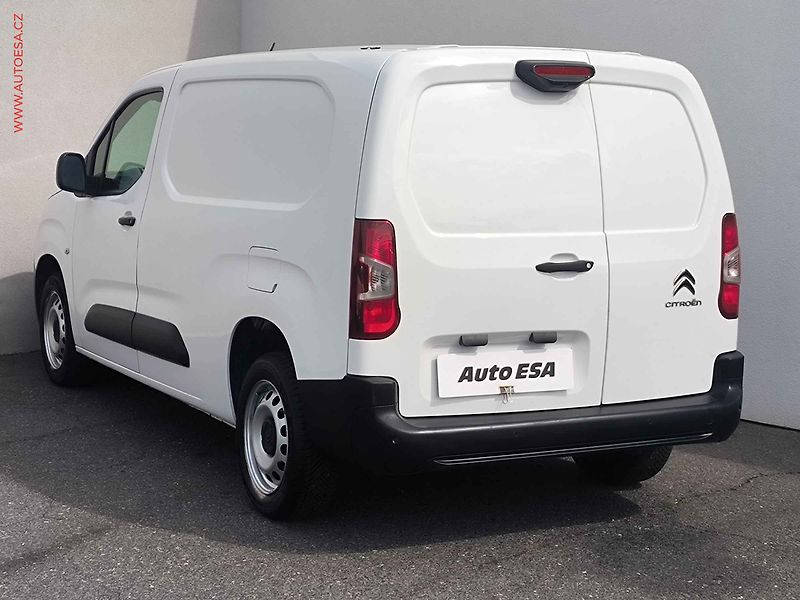 Citroën Berlingo (2020) 1.5HDi MAXi, AC, tempo, navi - fotka 6 z 26