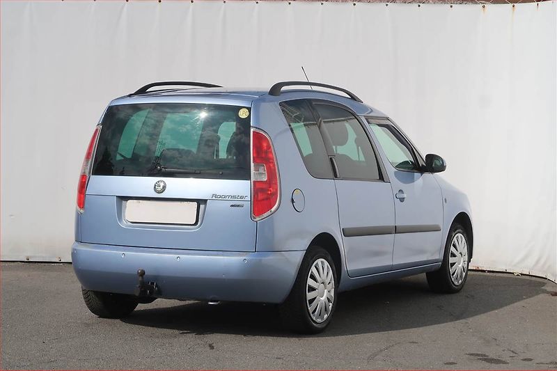 Škoda Roomster (2008) Style 1.6 16V, LPG, Automat - fotka 5 z 16