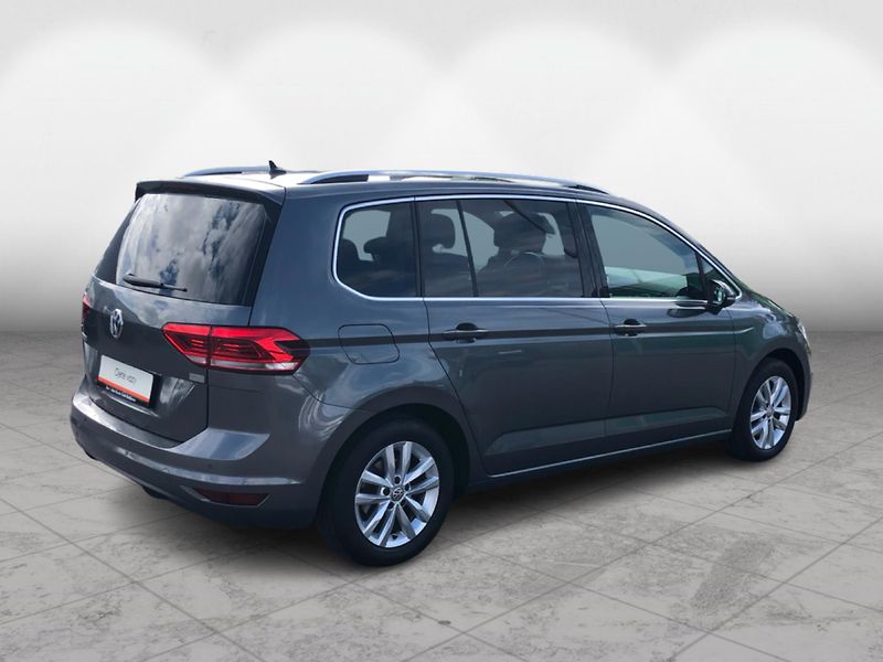 Volkswagen Touran 1,5 TSI  DSG7° - fotka 2 z 29