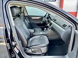 Volkswagen Passat 2,0 TDi DSG HIGHLINE / NAVI - náhled 20