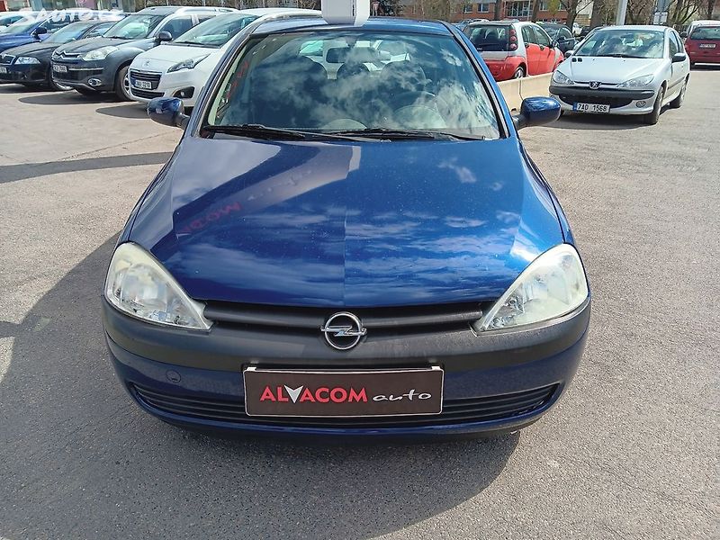 Opel Corsa 1.2 - fotka 3 z 23