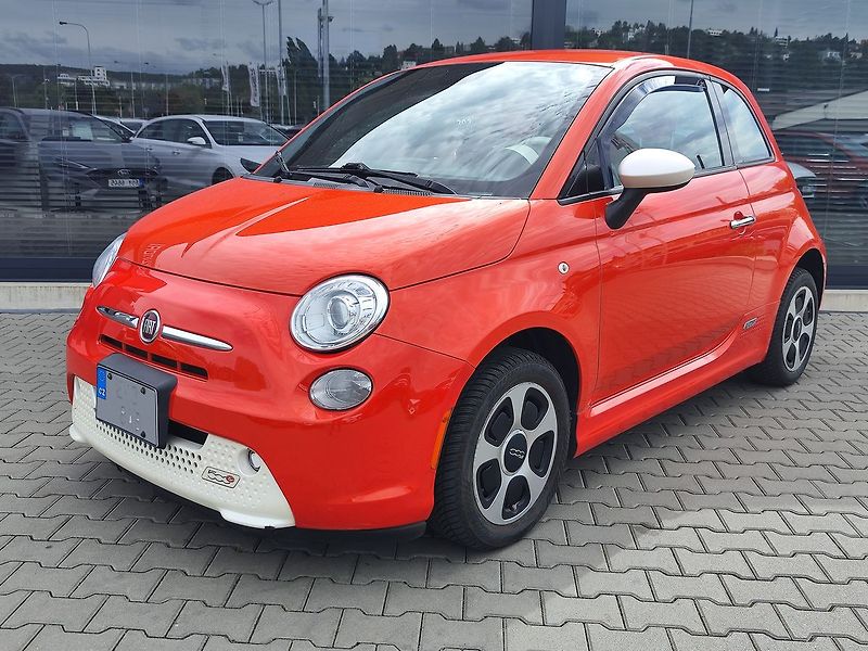 Fiat 500e EV/83kW A/T DIGI KLIMA - fotka 1 z 22