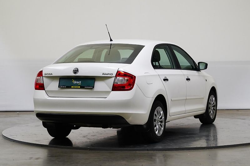 Škoda Rapid - fotka 2 z 21