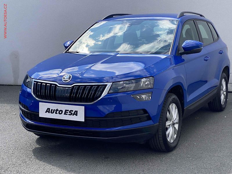 Škoda Karoq (2019) 1.0 TSi, ČR, Ambition - fotka 3 z 16