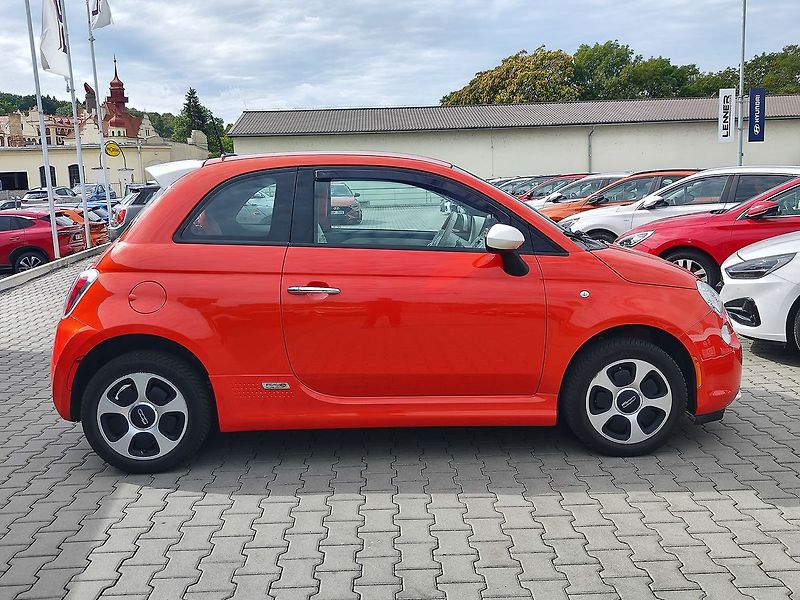 Fiat 500e EV/83kW A/T DIGI KLIMA - fotka 4 z 22