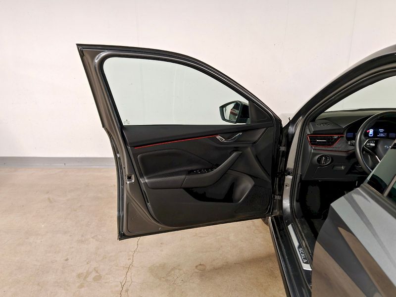 Škoda Scala (2025) 1.0 TSI 85 kW DSG Monte Carlo - fotka 20 z 29