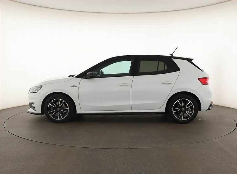 Škoda Fabia (2026) 1.0 TSI, MONTE CARLO, AUTOMAT - fotka 3 z 16