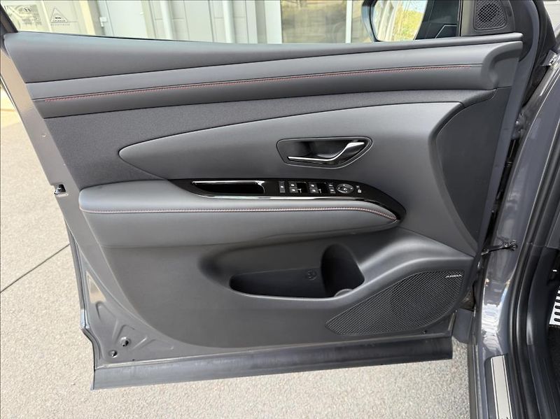 Hyundai Tucson 1,6 T HEV  FL GO Czech N Line! - fotka 9 z 23