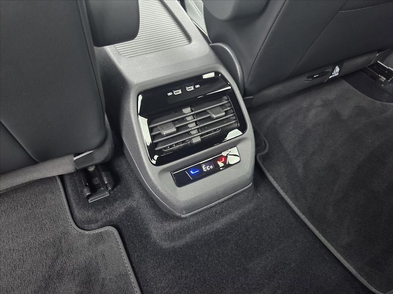 Volkswagen ID.4 0,0 GTX 4x4 Tažné z. SoH 93% 1 - fotka 12 z 30