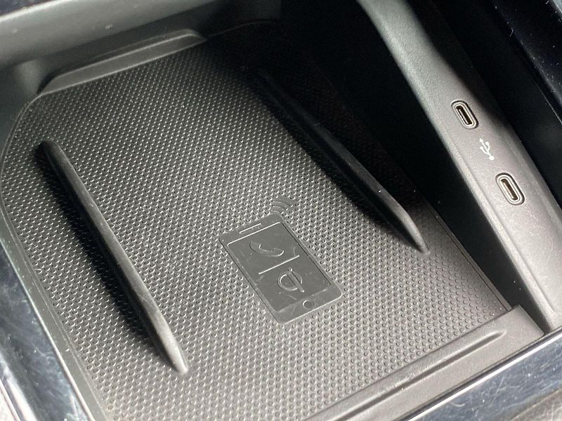 Škoda Kamiq (2022) 1.0 TSI Monte Carlo - fotka 19 z 37