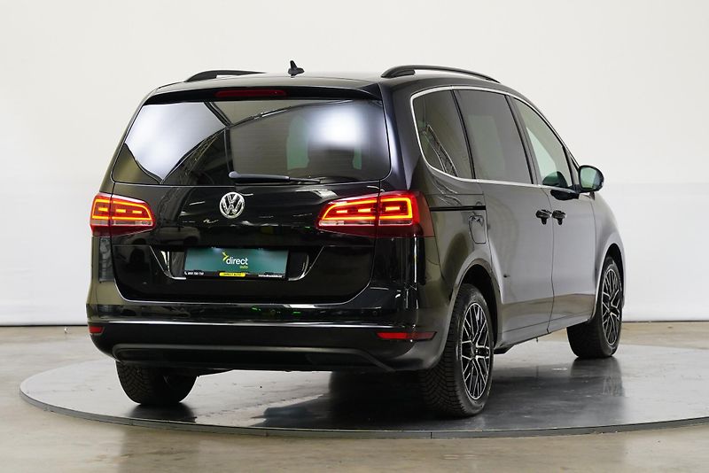 Volkswagen Sharan - fotka 2 z 21