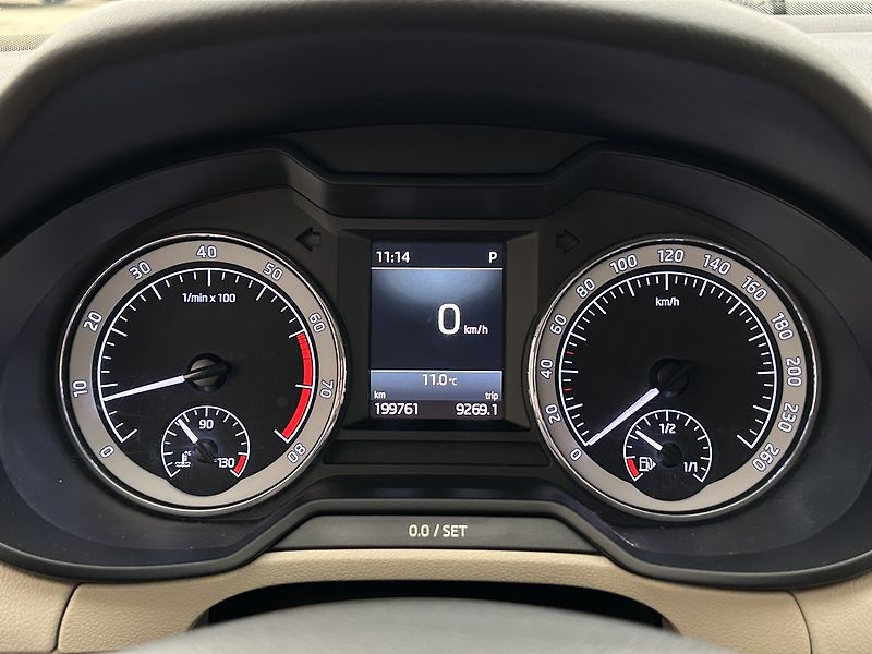 Škoda Octavia 1.8 TSI 4x4 Style Plus - fotka 12 z 25